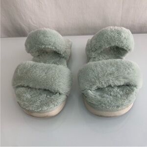 Koolaburra by Ugg Women’s Faux Fur Double Strap Platform Slides Teal Size 9